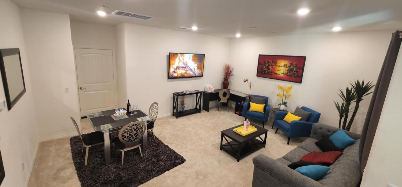 Private Lux Apartment In A New Community Fontana Esterno foto