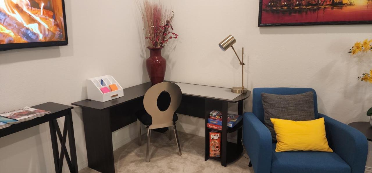Private Lux Apartment In A New Community Fontana Esterno foto
